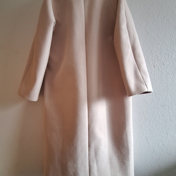 Women's Double-Breasted Cream Wool Coat - Picture 4 of 5